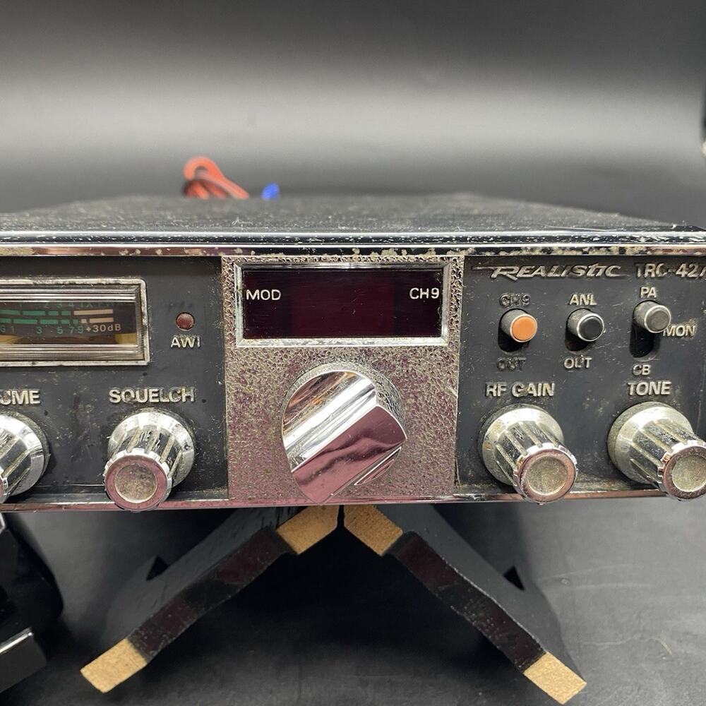 Realistic TRC-427 CB Mobile In-Vehicle Radio Tested. Works. - Picture 12 of 12
